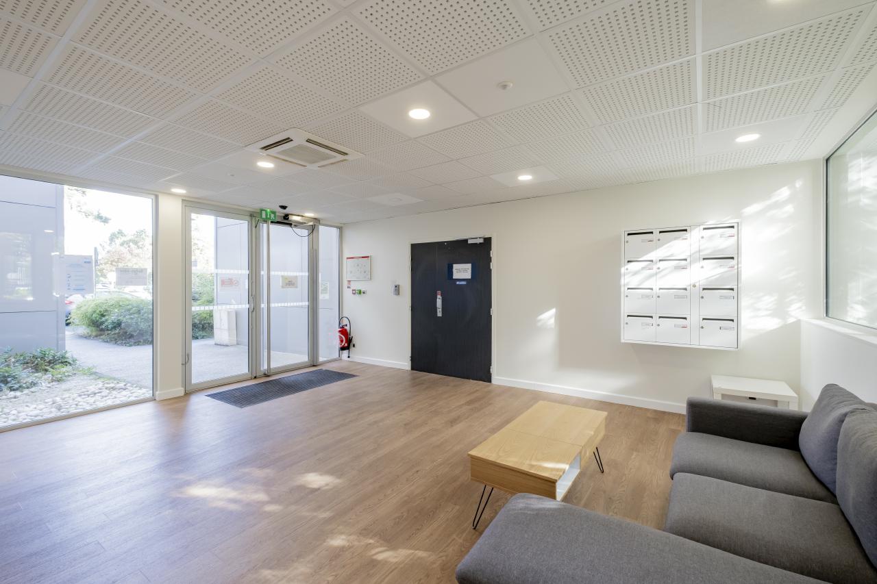 Bureau Canéjan 296m² Location bureau OLBUR2316079 1